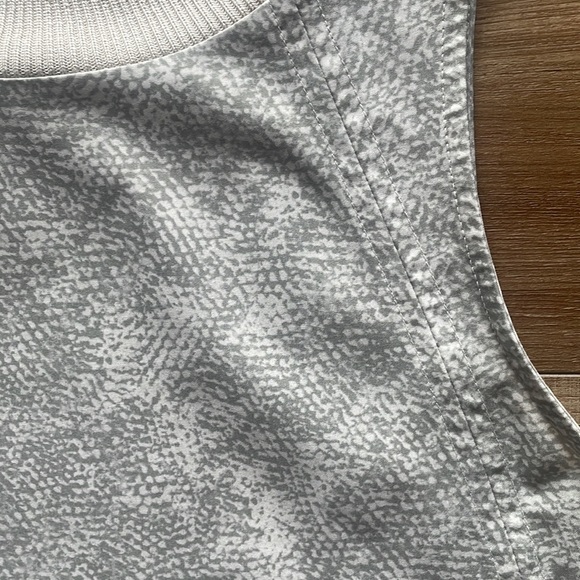 NWT Athleta Zephyr Print Tank T VPGR - Picture 5 of 10